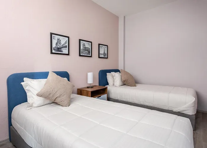 Roma Norte 2br - Parking Sleeps 6 -great Wifi * Mexico City