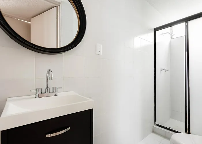 Roma Norte 2br - Parking Sleeps 6 -great Wifi * Mexico City